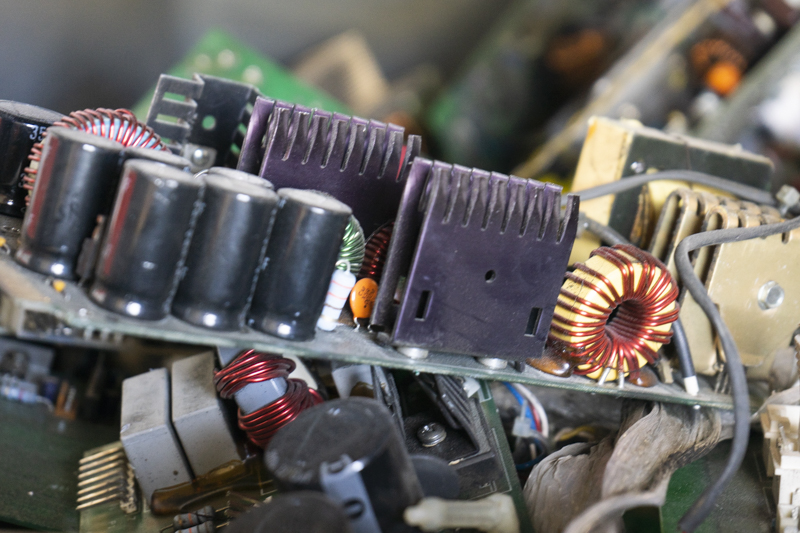 Componentes electrónicos gestionados por Noribérica